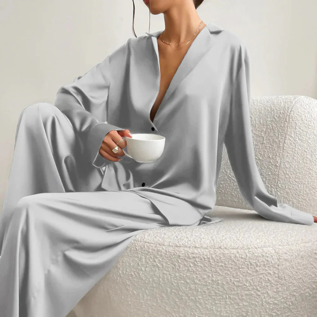 Ensemble de vêtements d'intérieur en satin pour femme