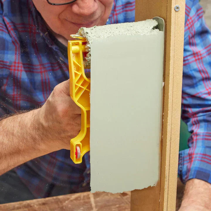 Rouleau à peinture pour coins et bords