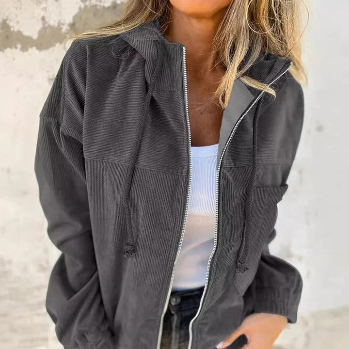 Veste Décontractée pour Femme avec Capuche et Fermeture Éclair : Élégance et Confort pour la Mi-Saison