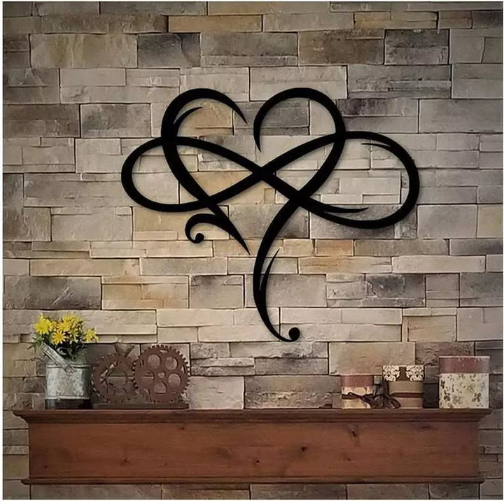 Décoration murale en fer avec cœur infini : élégance intemporelle et symbolisme fort